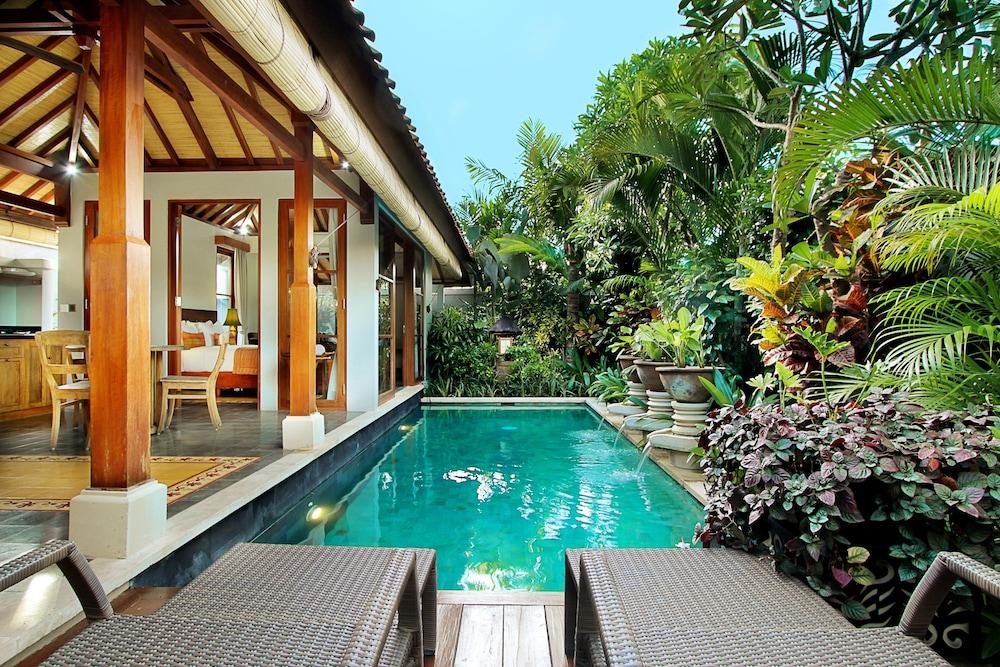 Aradhana Seminyak (Bali)