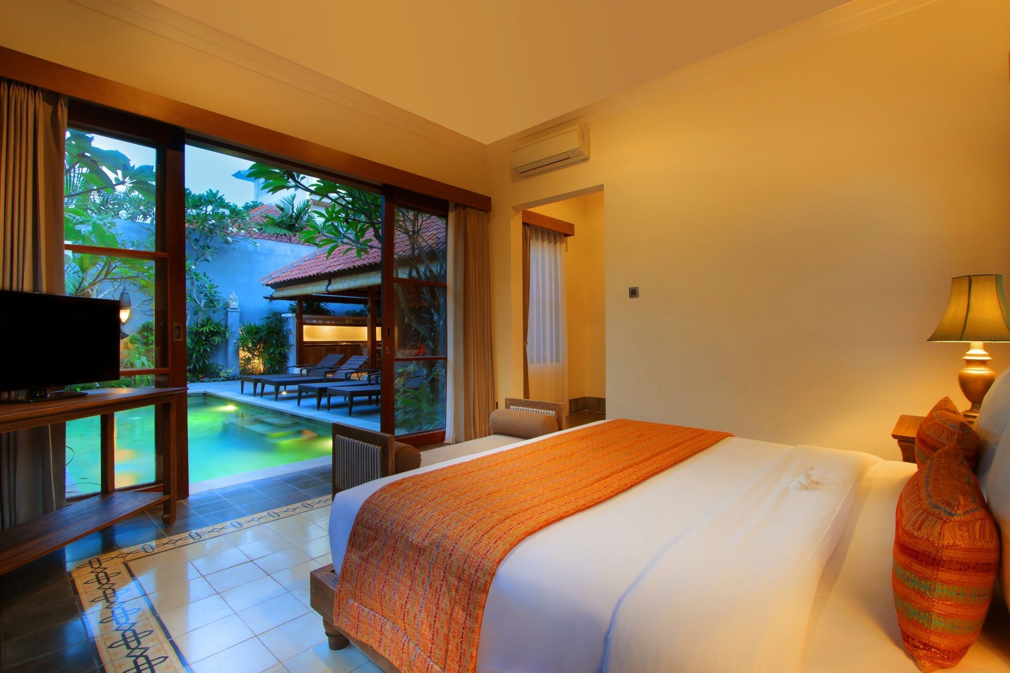 Aradhana Villa Seminyak (Bali)